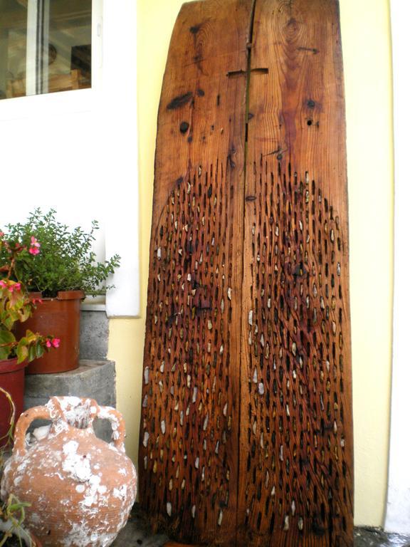 Diamanti Molivos & Mithimna